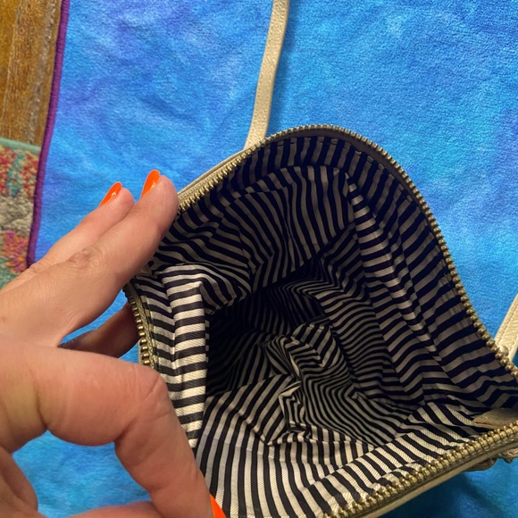 Kate Spade Purse - Picture 3 of 4